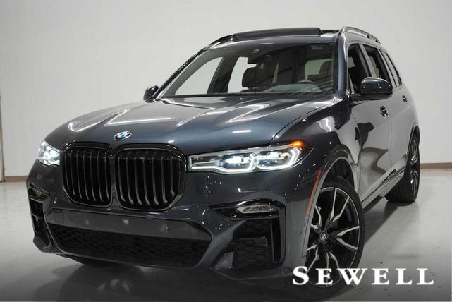 2022 BMW X7
