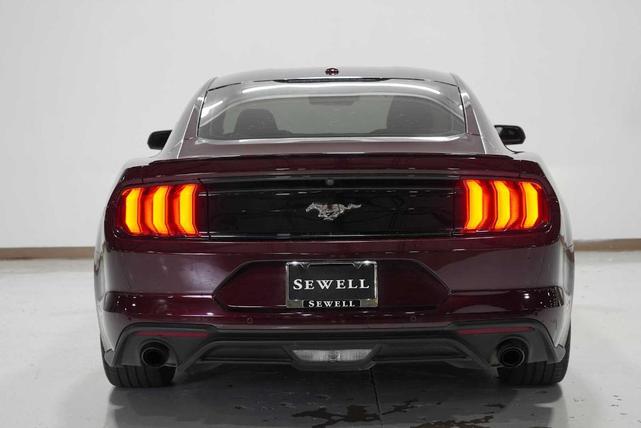 Photo of 2018 Royal Crimson Metallic Tinted Clearcoat Ford Mustang