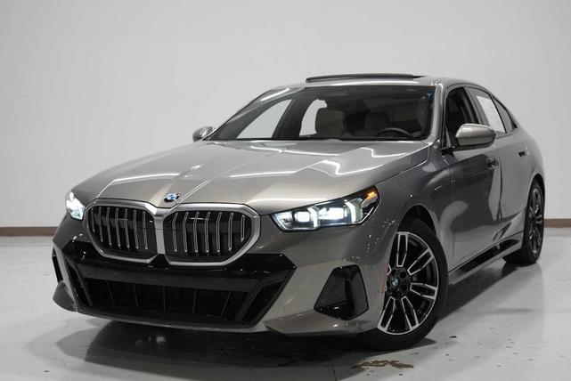 2024 BMW 530