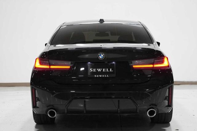 2023 BMW 330