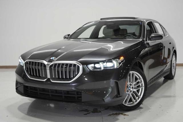 2025 BMW 530