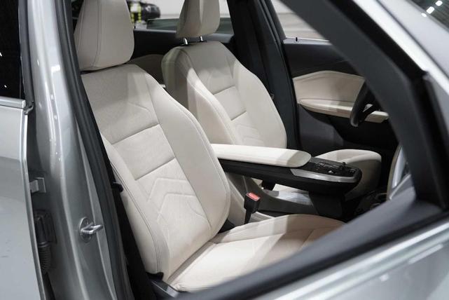 Photo of 2023 Space Silver BMW X1