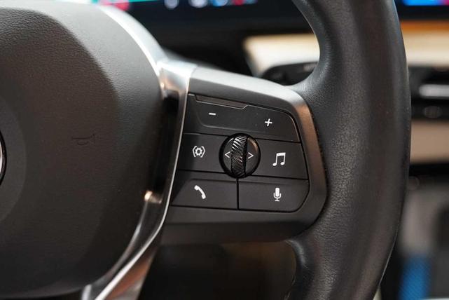 Photo of 2023 Space Silver BMW X1