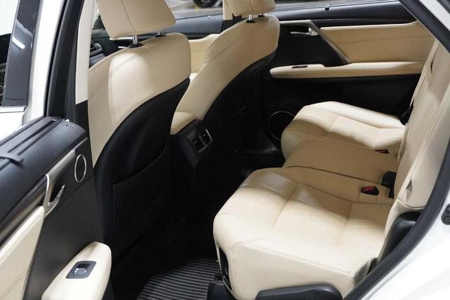 Photo of 2022 Eminent White Pearl Lexus RX 350L