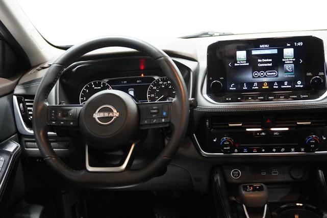 Photo of 2023 Black Nissan Rogue