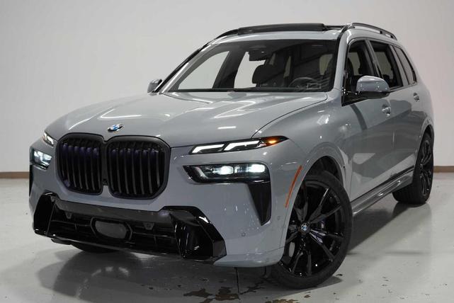 Photo of 2024 Gray Metallic BMW X7