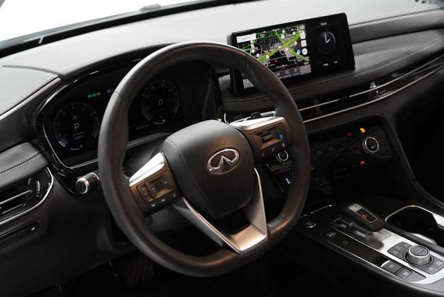 Photo of 2023 Majestic White INFINITI QX60
