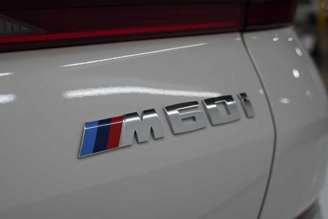 Photo of 2026 Alpine White BMW X6