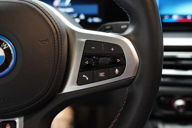 Photo of 2023 Alpine White BMW i4 Gran Coupe