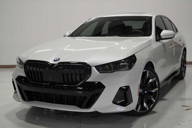 2024 BMW 530