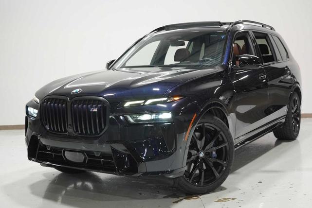 2023 BMW X7
