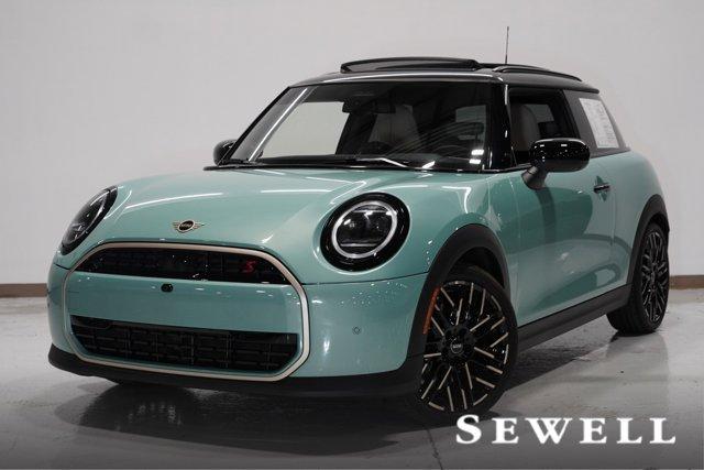 2025 MINI Hardtop