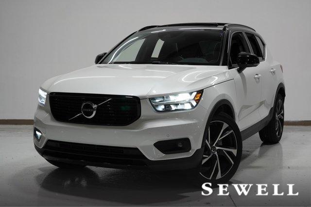 2021 Volvo XC40