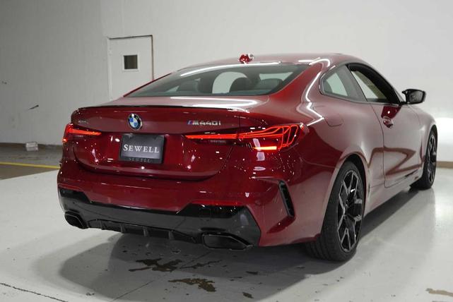 Photo of 2025 Red Metallic BMW M440