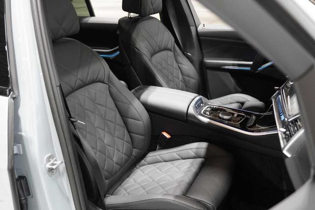 Photo of 2026 Gray Metallic BMW X5 PHEV