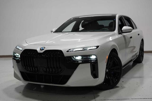 2023 BMW 740