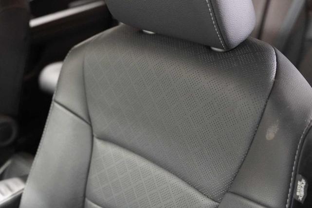Photo of 2021 Platinum White Pearl Honda Passport