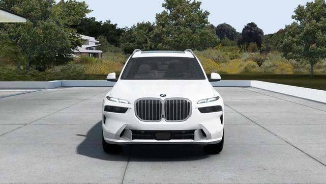 Photo of 2026 Mineral White Metallic BMW X7
