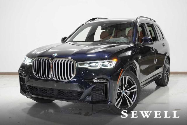 2022 BMW X7