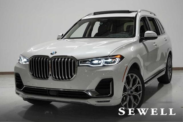 2022 BMW X7