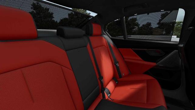Photo of 2026 Black Sapphire Metallic BMW M5
