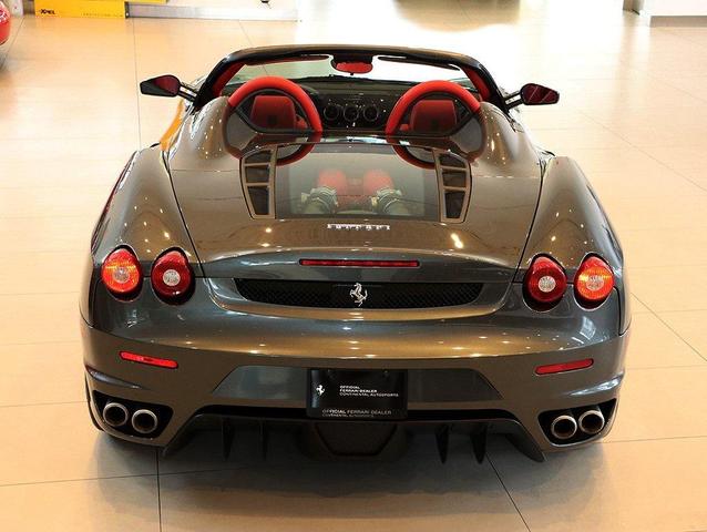 Photo of 2007 Grigio Silverstone Ferrari F430