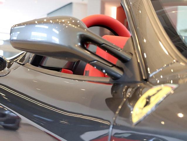 Photo of 2007 Grigio Silverstone Ferrari F430
