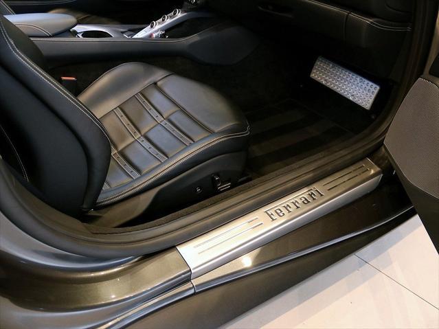 Photo of 2019 Grigio Silverstone Metallic Ferrari Portofino