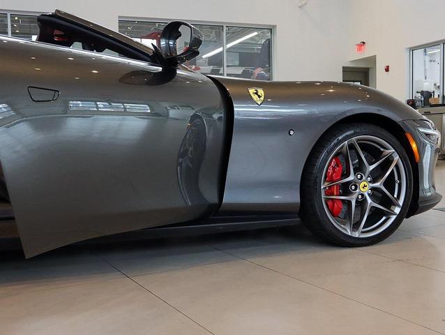 Photo of 2024 Gray Ferrari Roma Spider