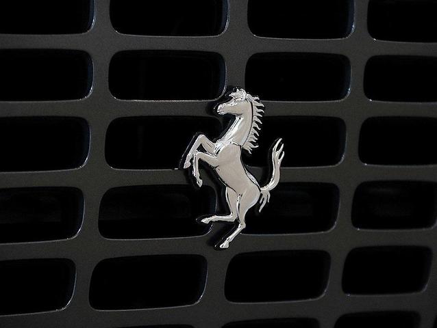 Photo of 2024 Gray Ferrari Roma Spider