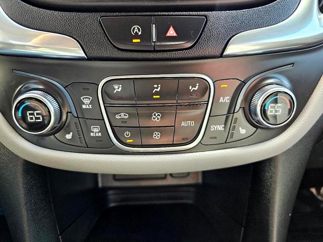 Photo of 2022 White Chevrolet Equinox