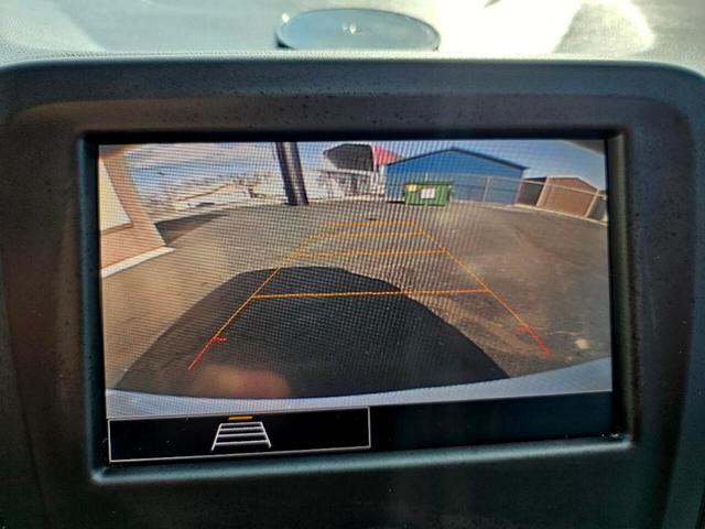 Photo of 2022 White Chevrolet Equinox
