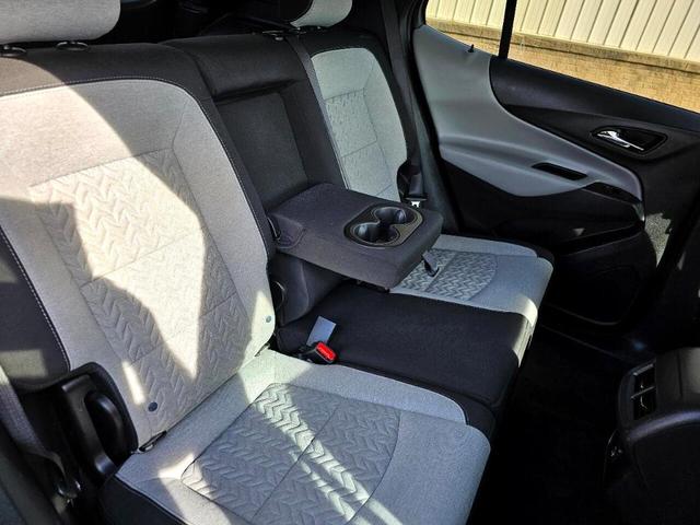 Photo of 2022 White Chevrolet Equinox