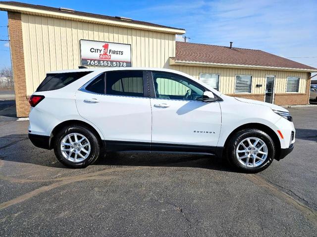 Photo of 2022 White Chevrolet Equinox