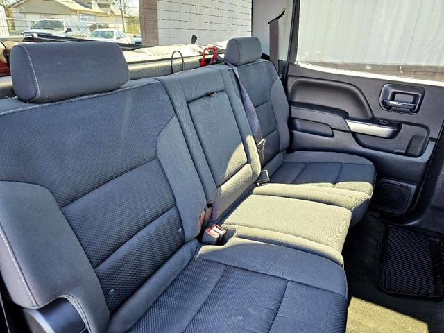 Photo of 2015 Red Chevrolet Silverado 1500