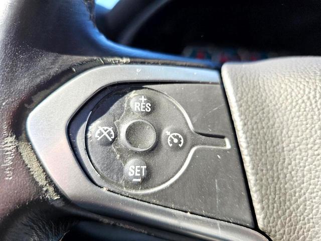 Photo of 2015 Red Chevrolet Silverado 1500