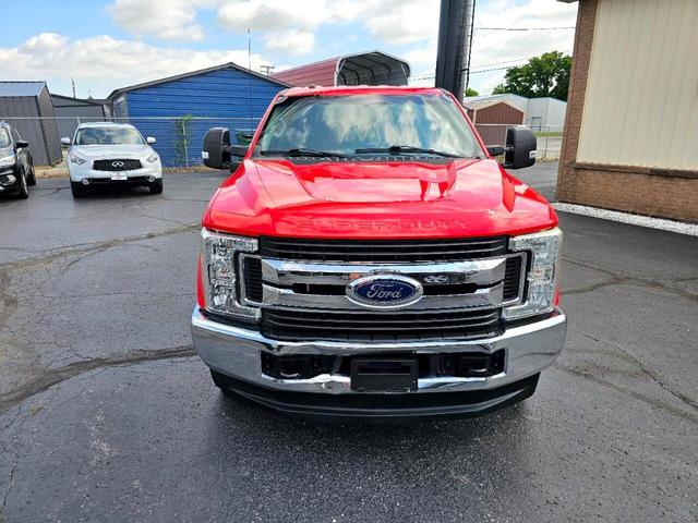 Photo of 2017 Red Ford F-250
