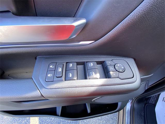 Photo of 2026 Granite Crystal Metallic Clearcoat RAM 1500