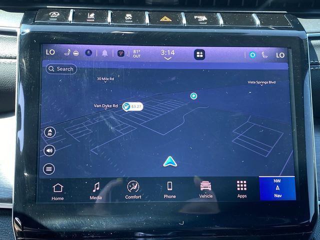 Photo of 2025 Silver Zynith Jeep Grand Cherokee