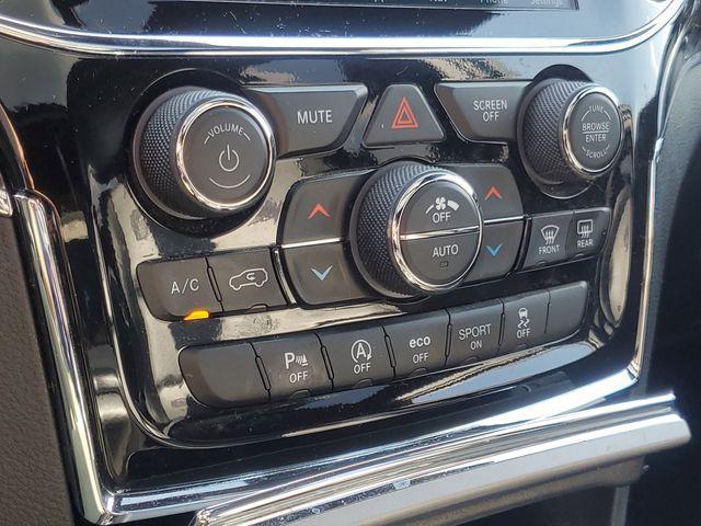 Photo of 2021 Granite Crystal Metallic Clearcoat Jeep Grand Cherokee