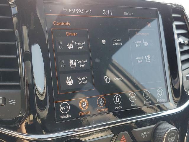 Photo of 2021 Granite Crystal Metallic Clearcoat Jeep Grand Cherokee