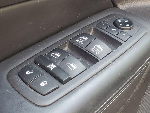 Photo of 2021 Granite Crystal Metallic Clearcoat Jeep Grand Cherokee