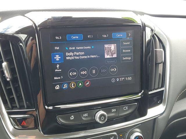 Photo of 2021 Mosaic Black Metallic Chevrolet Traverse