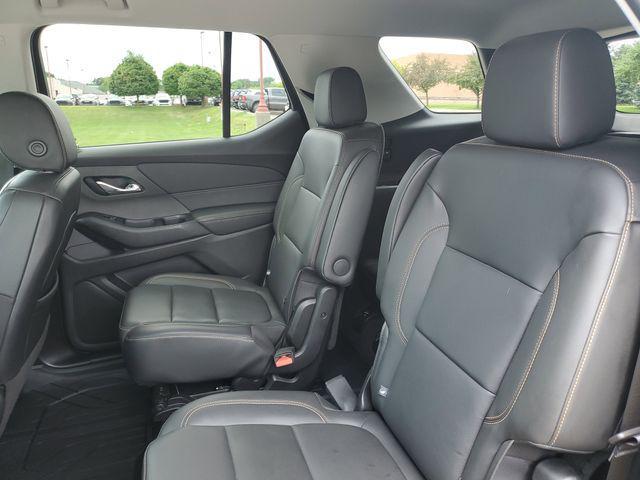 Photo of 2021 Mosaic Black Metallic Chevrolet Traverse