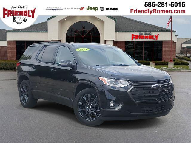 Photo of 2021 Mosaic Black Metallic Chevrolet Traverse