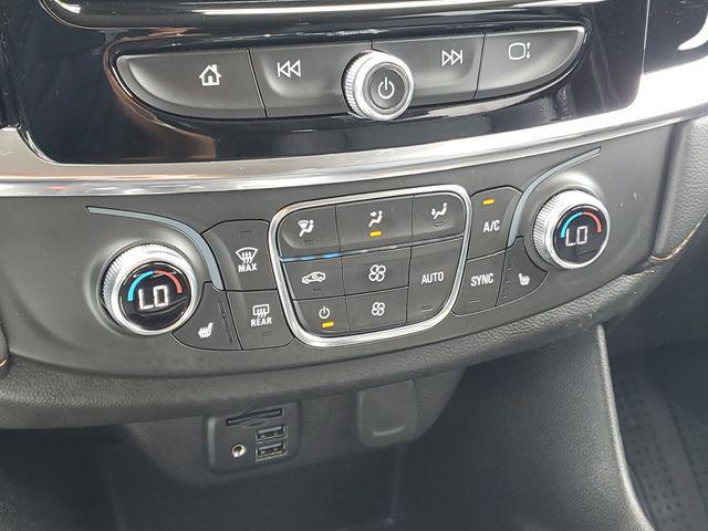 Photo of 2021 Mosaic Black Metallic Chevrolet Traverse