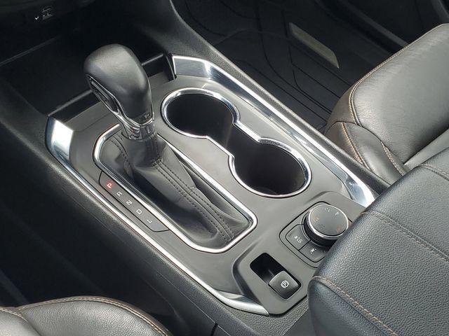 Photo of 2021 Mosaic Black Metallic Chevrolet Traverse