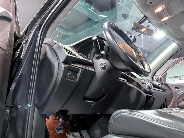Photo of 2016 Gray Acura MDX