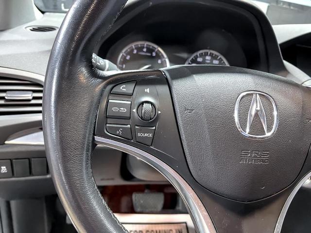 Photo of 2016 Gray Acura MDX