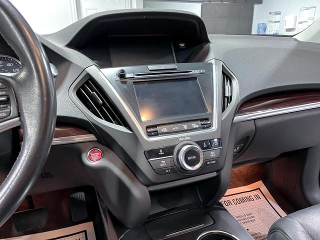 Photo of 2016 Gray Acura MDX